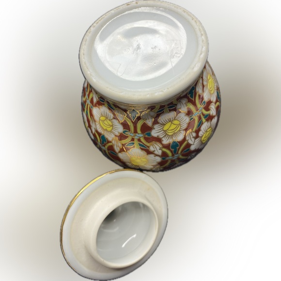 Ginger Jar & Lid Vintage Cloisonné Style Red Gold Painted Floral Gilt Trinket - Picture 6 of 9